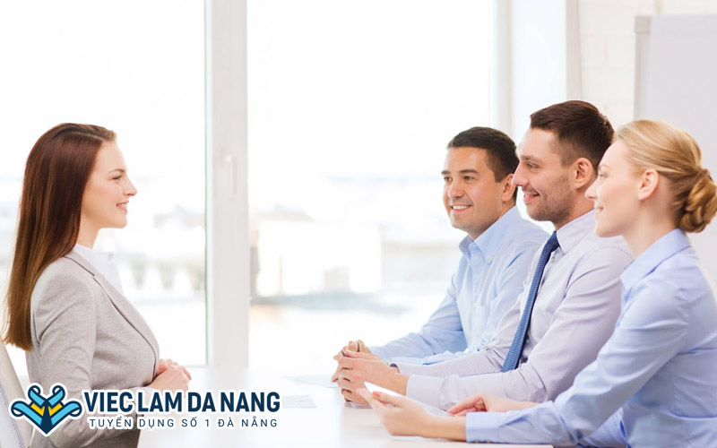 Giới thiệu bản thân khi phỏng vấn hãy tránh các chi tiết cá nhân không cần thiết